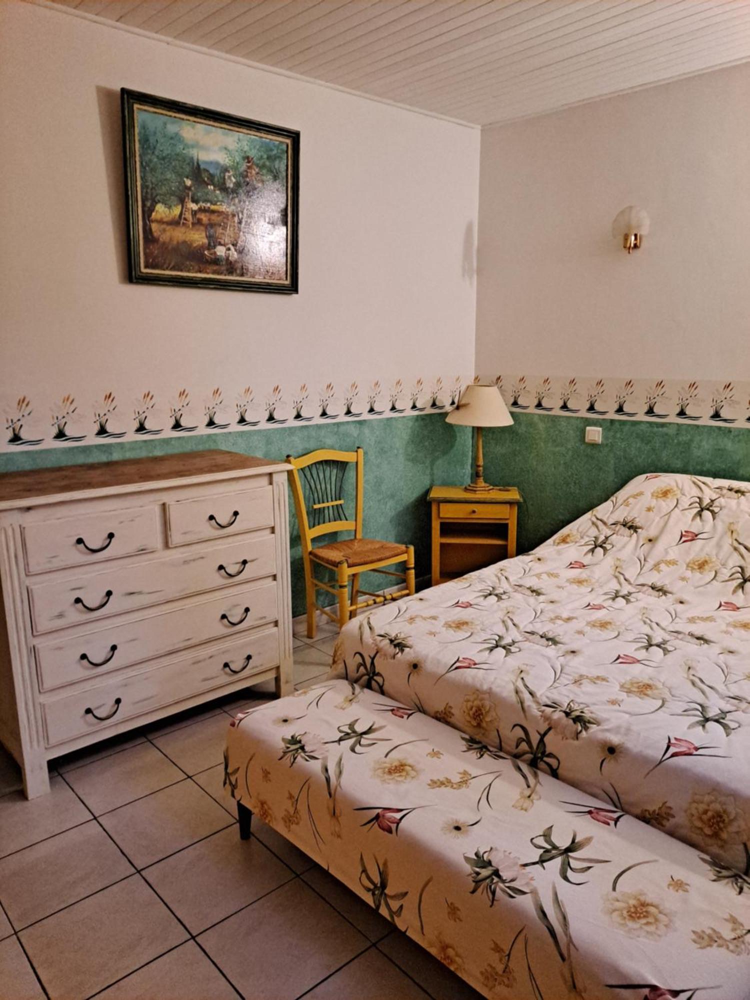 Appartamento Bastide St Joseph Eyguières Esterno foto