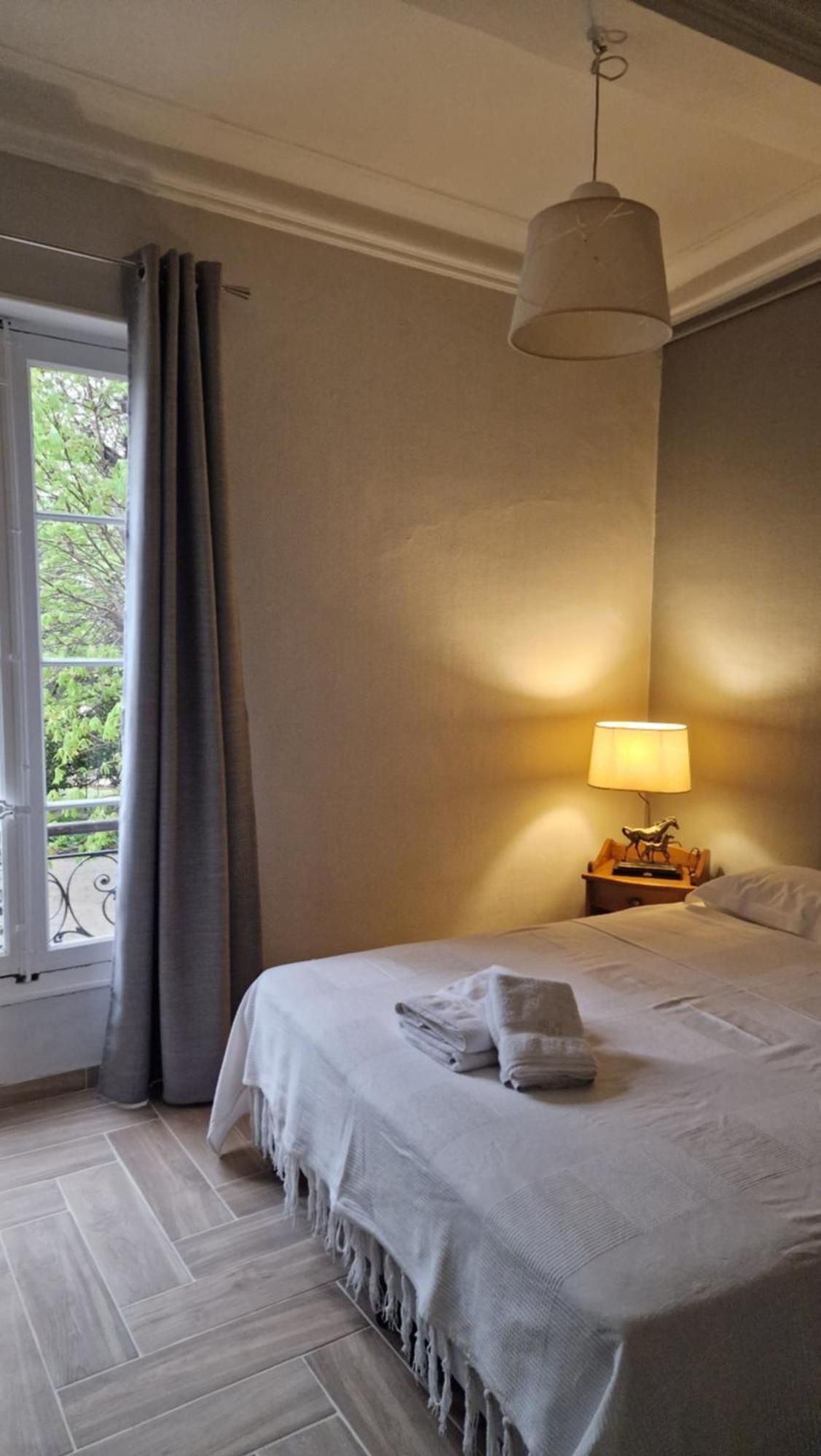 Appartamento Bastide St Joseph Eyguières Esterno foto